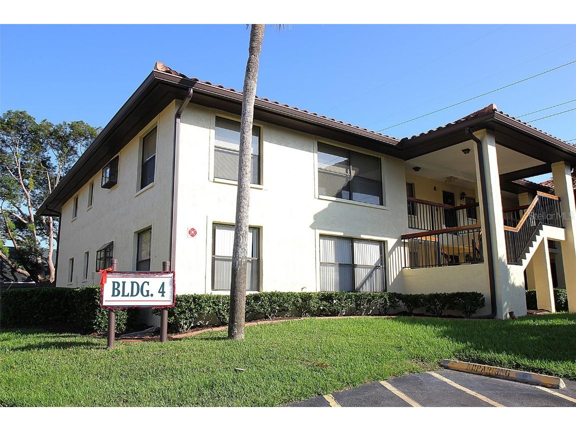 408 Hammock Pine Boulevard 408, Clearwater, FL, 33761 MLS U8184113