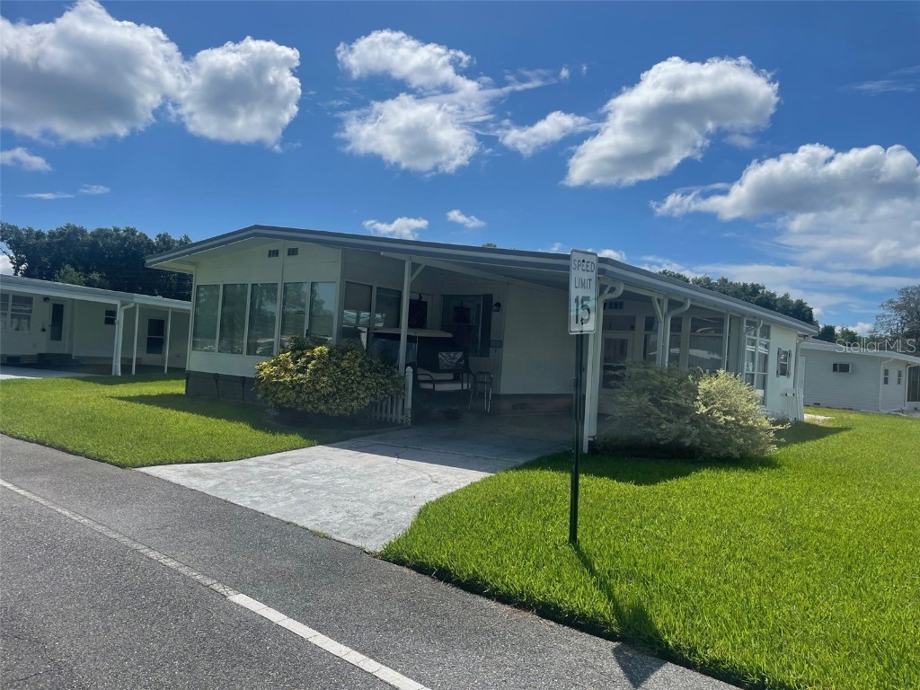 408 Hawthorne Boulevard Leesburg FL 34748 R4908835 image2
