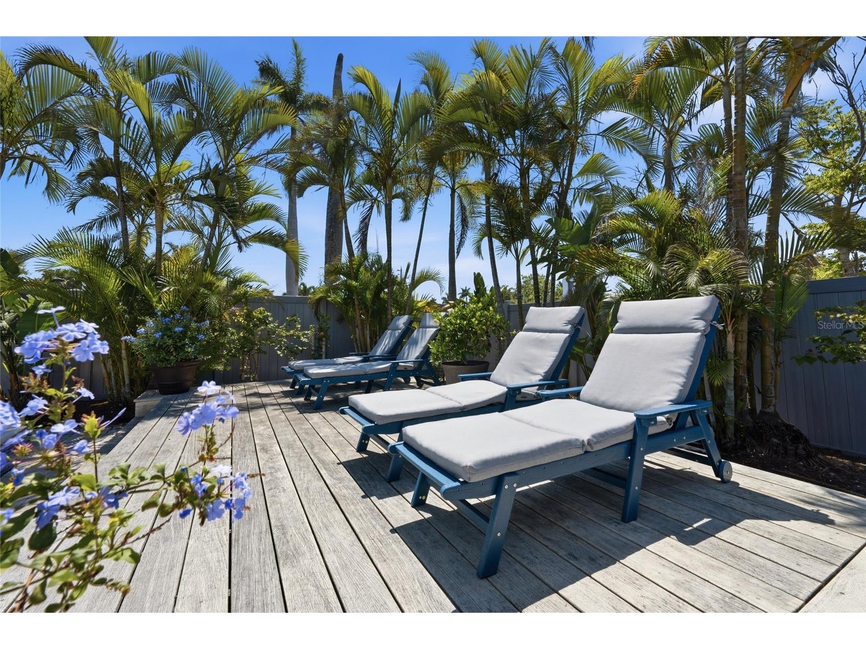 408 Jackson Drive Sarasota FL 34236 A4687364 image12