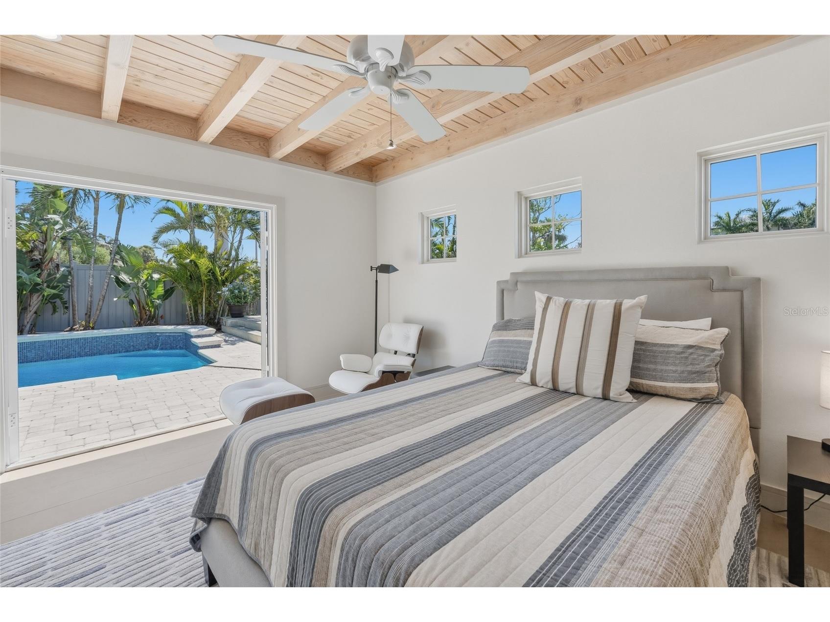 408 Jackson Drive Sarasota FL 34236 A4687364 image31
