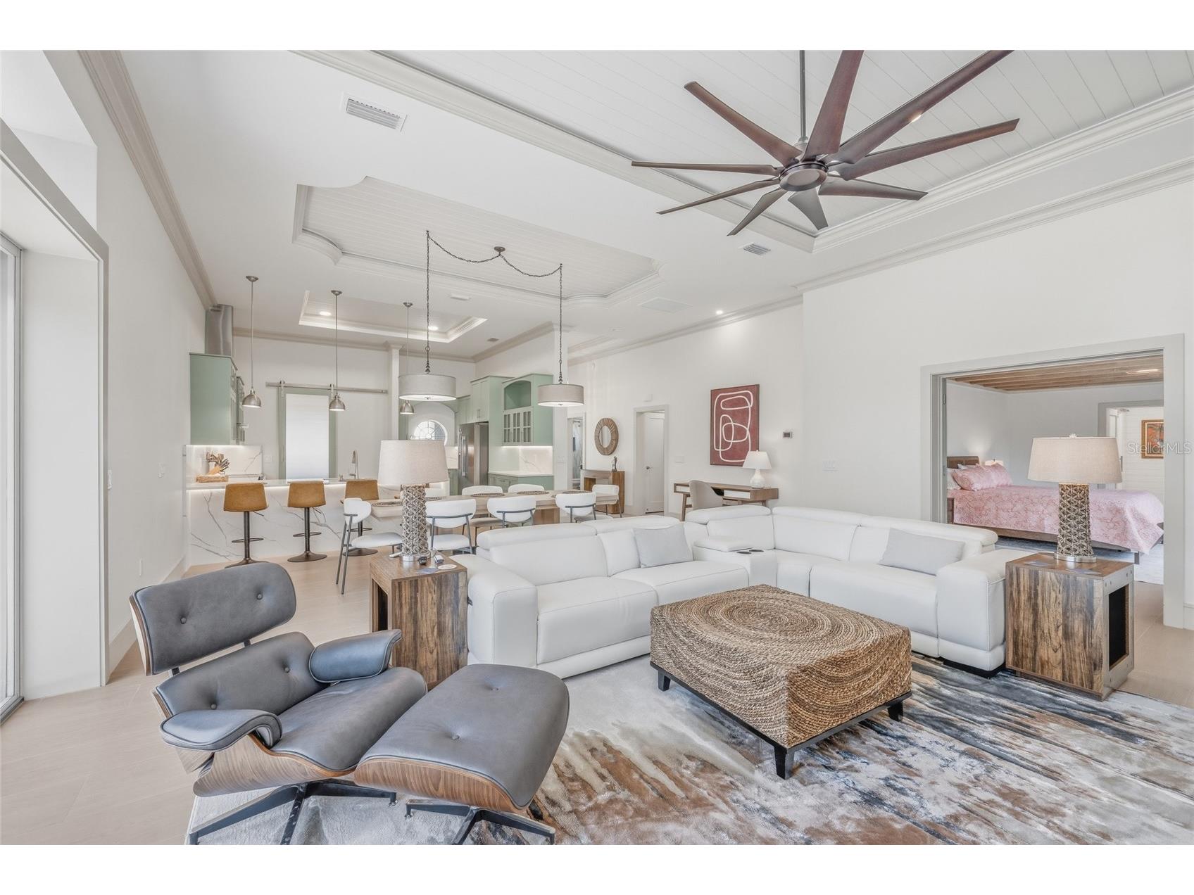 408 Jackson Drive Sarasota FL 34236 A4687364 image8