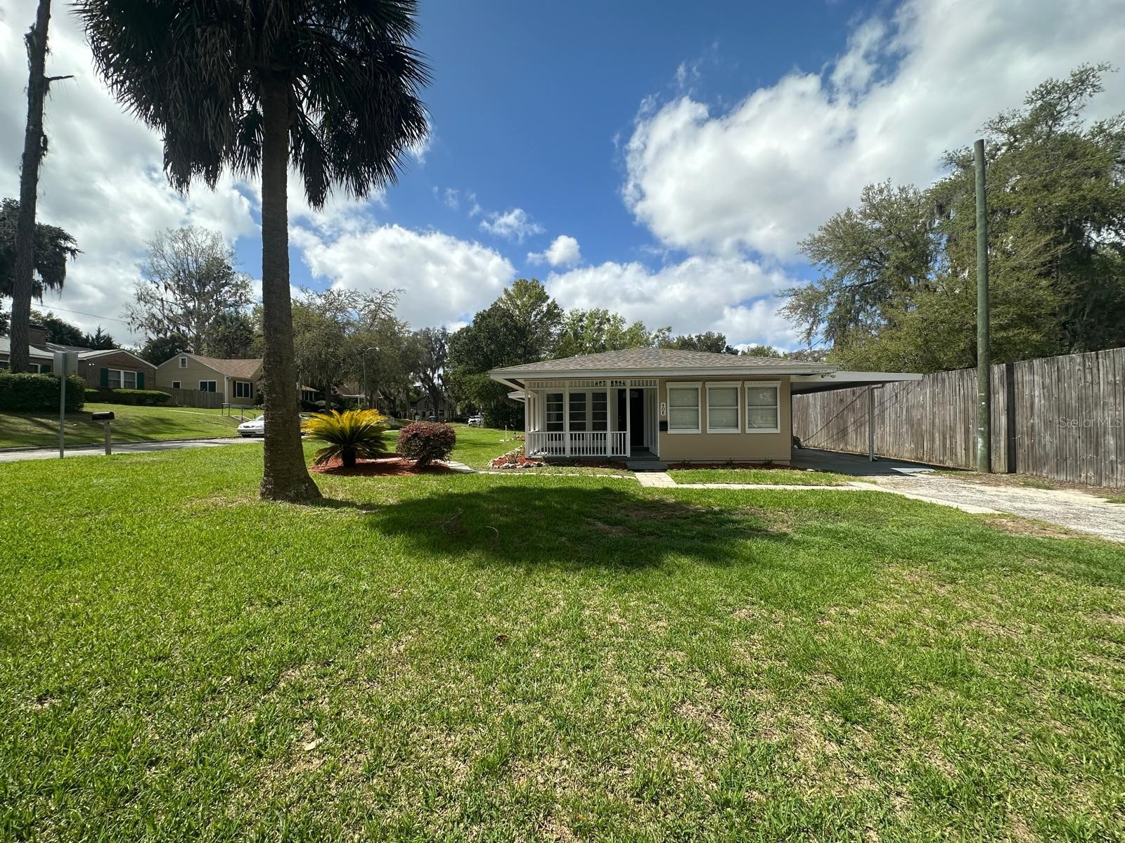 408 NE 12 Avenue Ocala FL 34470 OM720558 image1