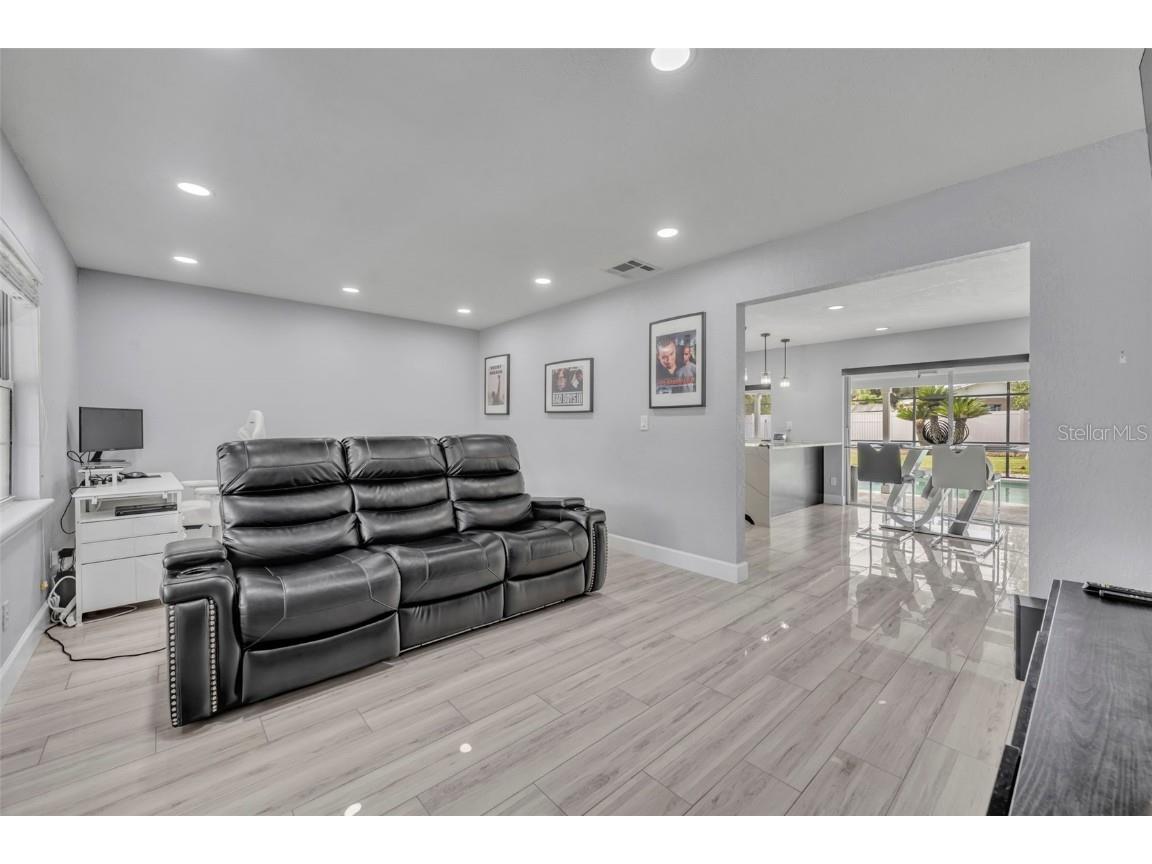 408 Oak Hill Drive Altamonte Springs FL 32701 O6341140 image15