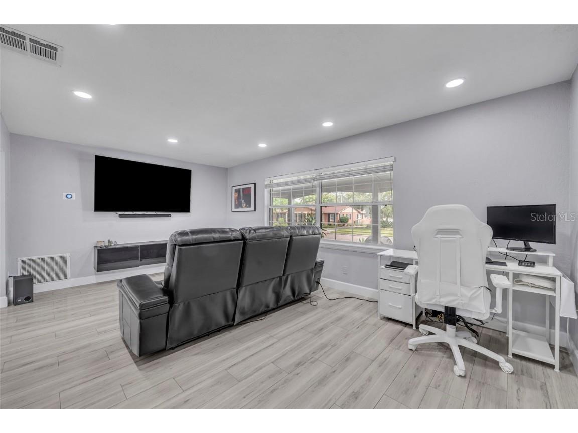 408 Oak Hill Drive Altamonte Springs FL 32701 O6341140 image16