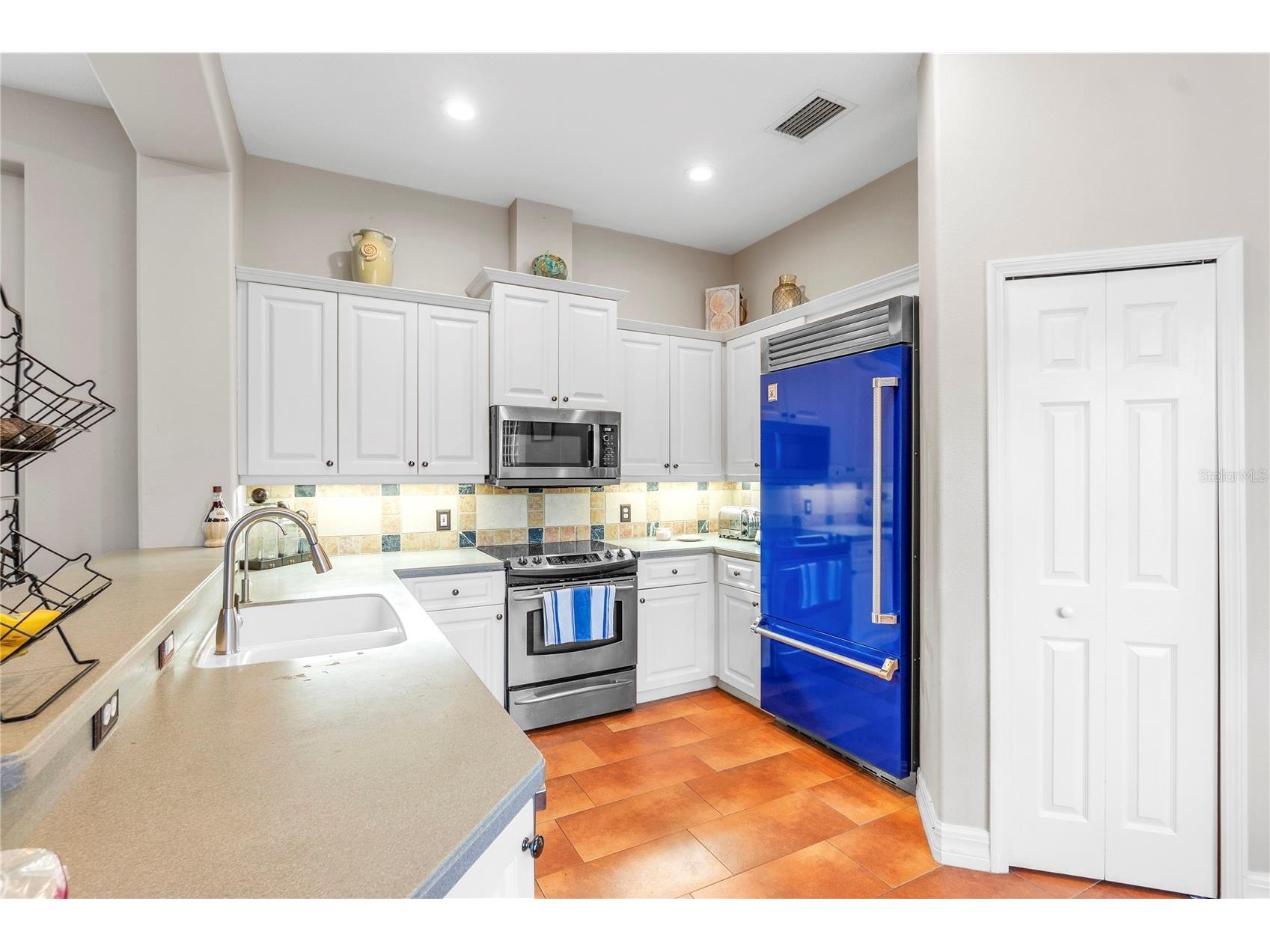 408 Park Trace Boulevard Osprey FL 34229 A4685004 image8