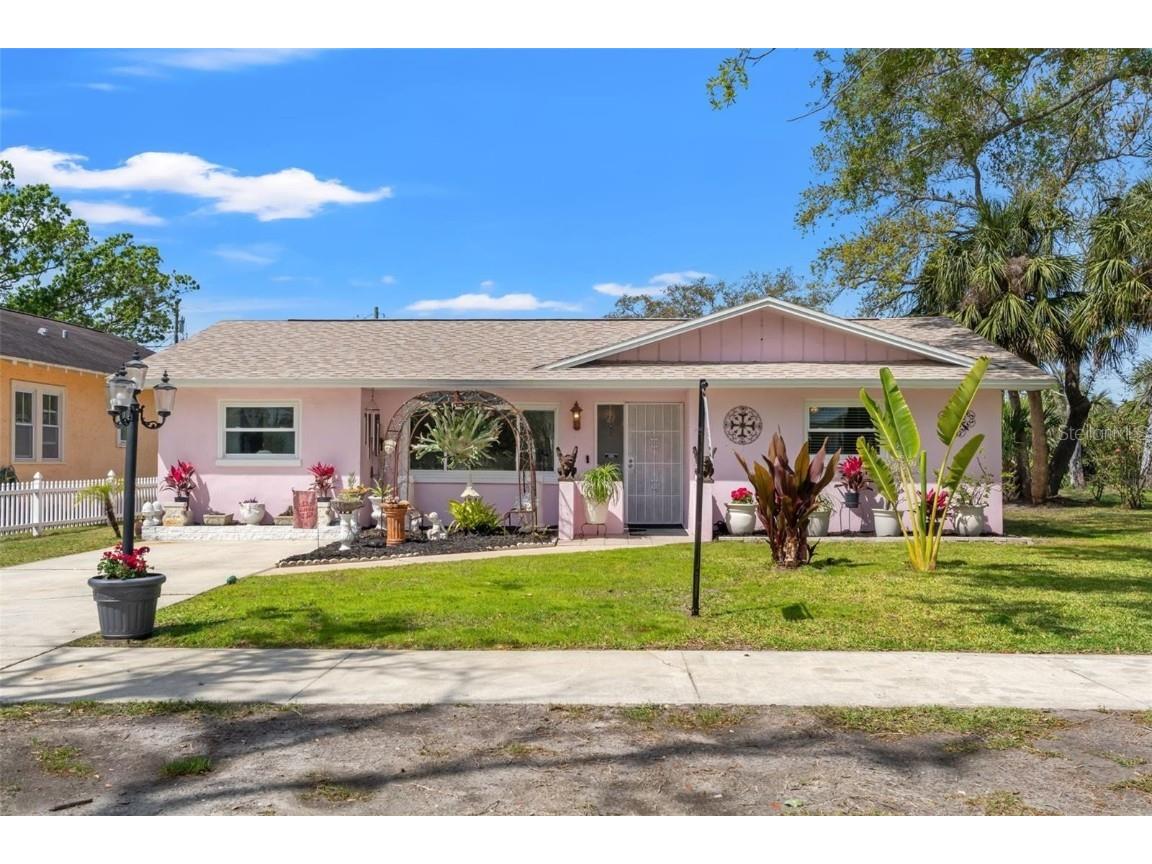 408 Pineapple Street Tarpon Springs FL 34689 TB8378693 image1
