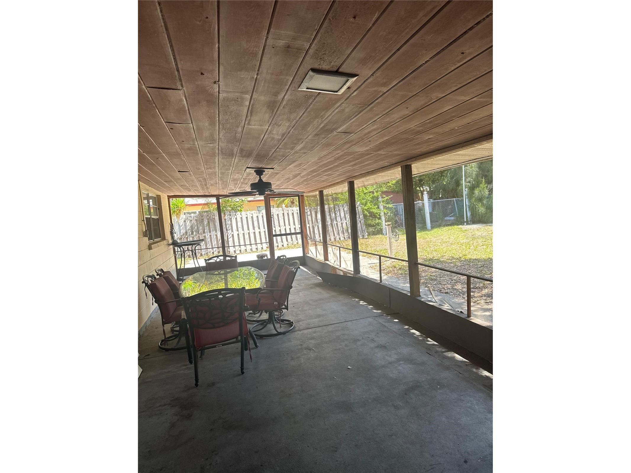 408 Pinewood Avenue Nokomis FL 34275 A4696196 image10