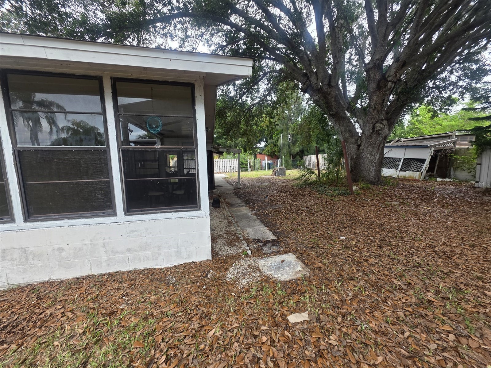 408 Pinewood Avenue Nokomis FL 34275 A4696196 image3