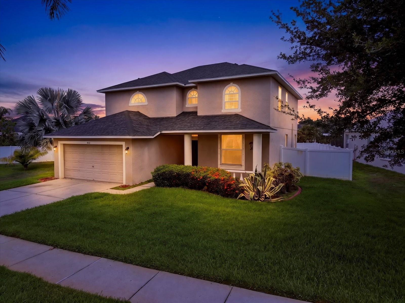408 Stone Briar Drive Ruskin FL 33570 TB8512302 image1