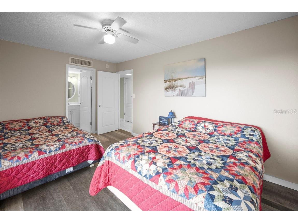 408 Tarpon Point Tarpon Springs FL 34689 W7880519 image20