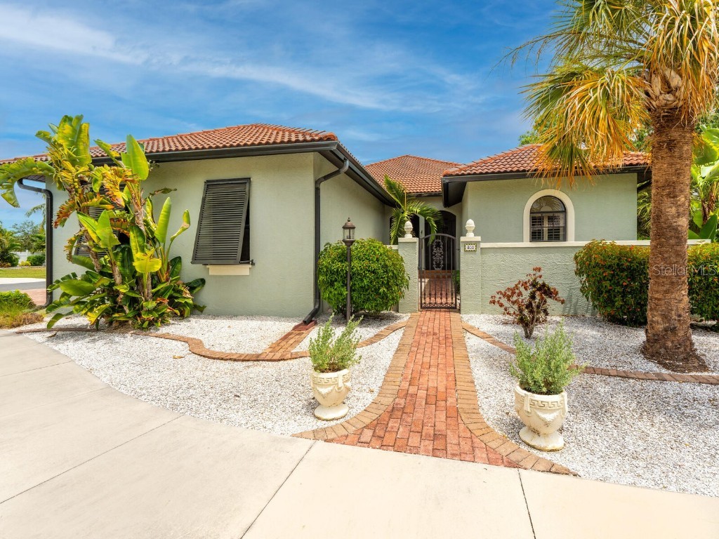 408 Tortuga Drive Nokomis FL 34275 A4577735 image1