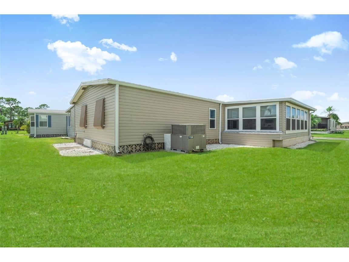 408 Villa Nueva Circle North Port FL 34287 TB8430121 image27