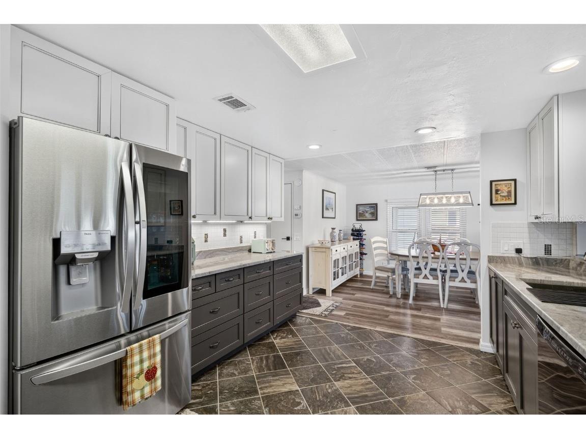 408 Villa Nueva Circle North Port FL 34287 TB8430121 image7