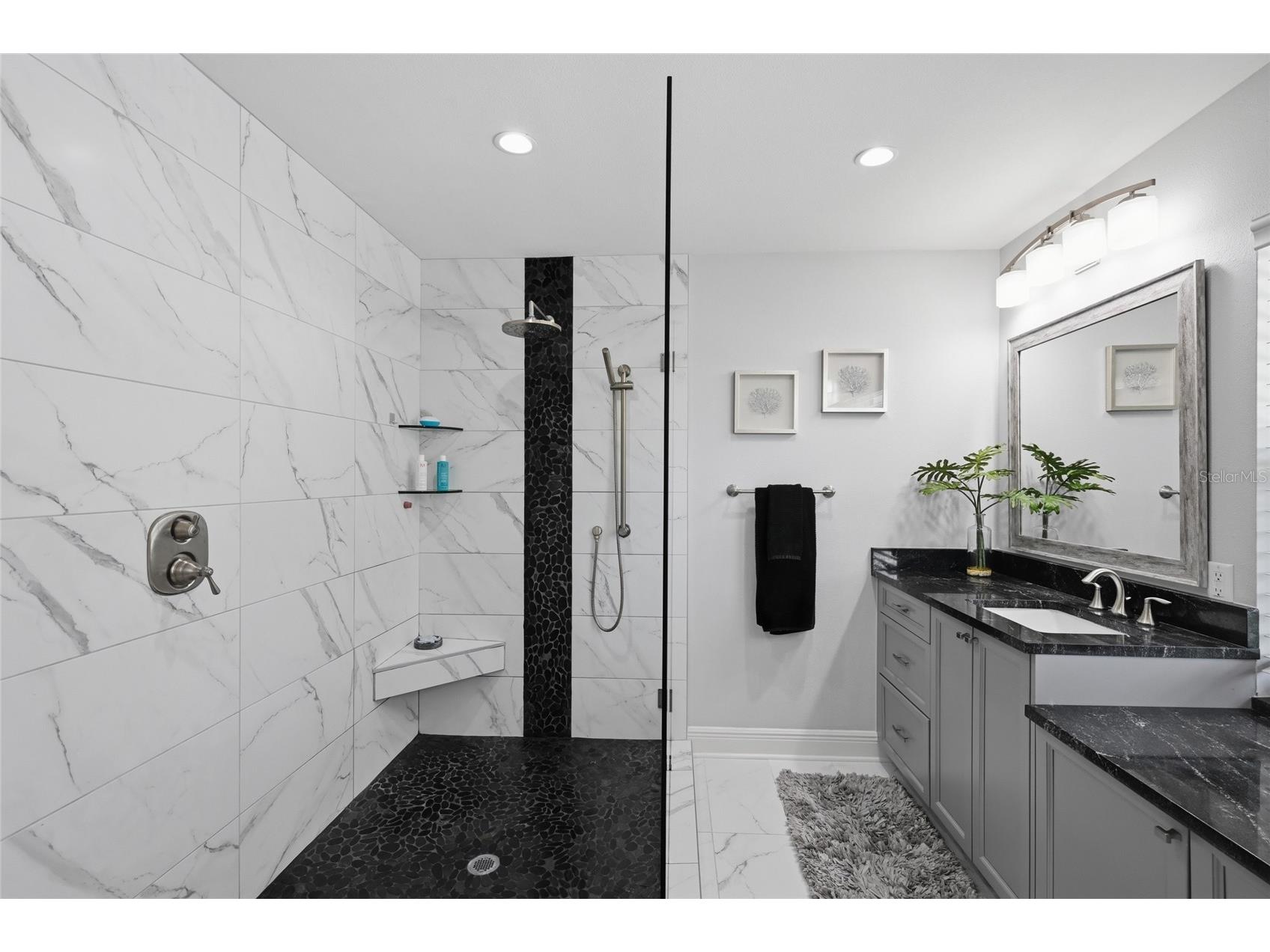 408 Yacht Harbor Drive Osprey FL 34229 - INTRACOASTAL & SARASOTA BAY A4691576 image25