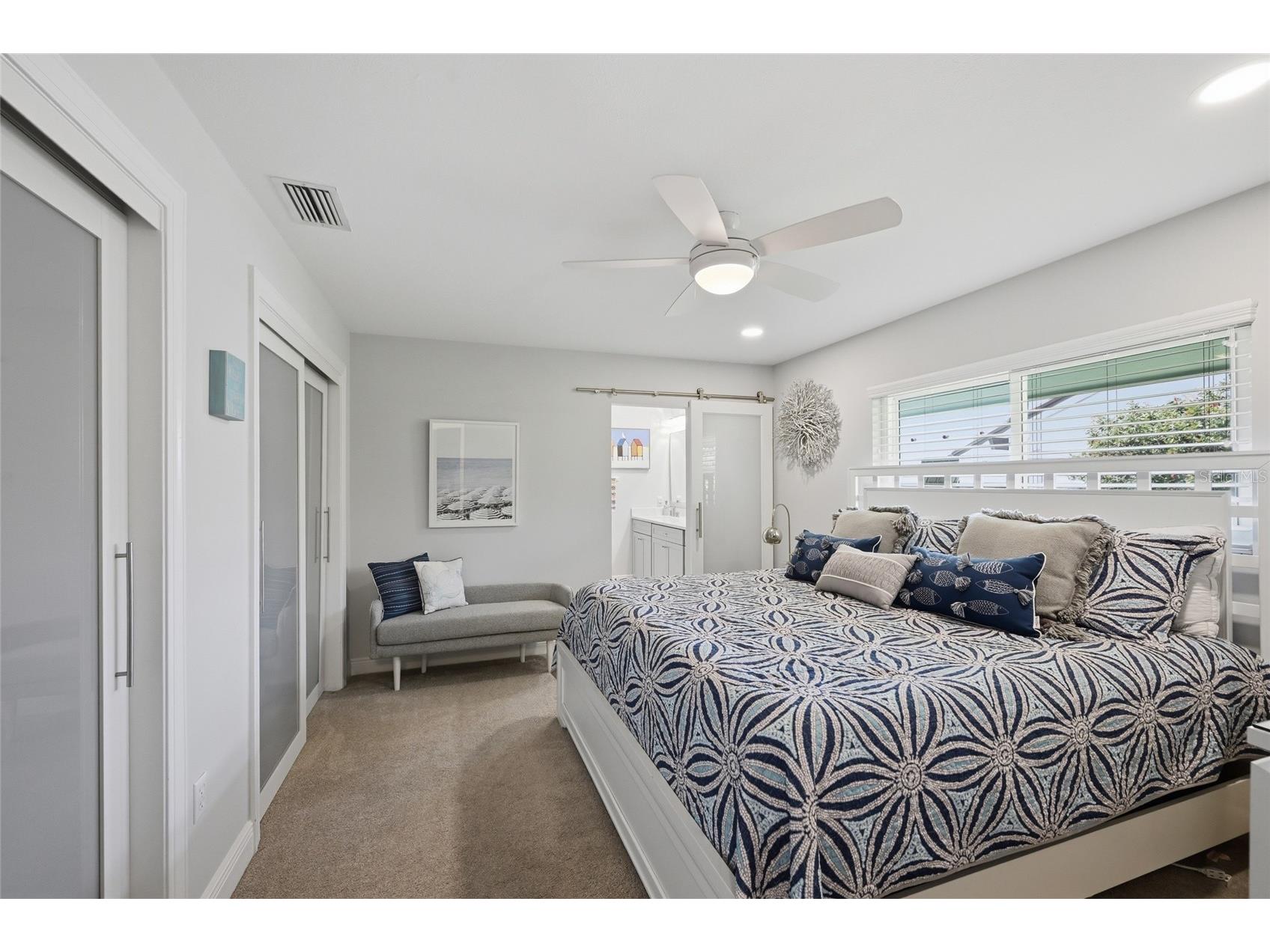 408 Yacht Harbor Drive Osprey FL 34229 - INTRACOASTAL & SARASOTA BAY A4691576 image30