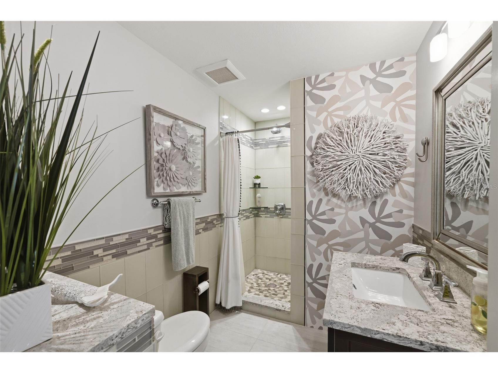 408 Yacht Harbor Drive Osprey FL 34229 - INTRACOASTAL & SARASOTA BAY A4691576 image34