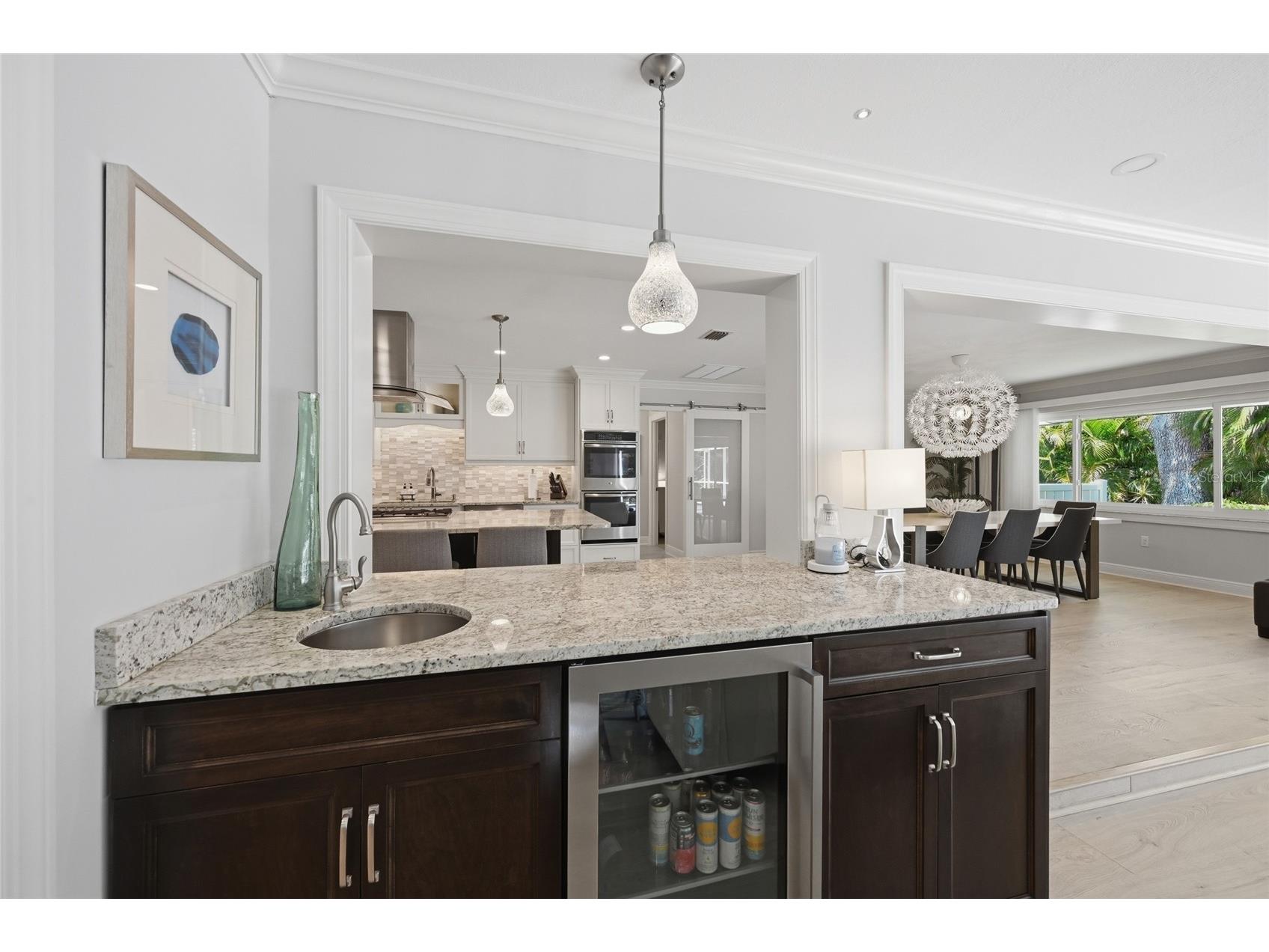 408 Yacht Harbor Drive Osprey FL 34229 - INTRACOASTAL & SARASOTA BAY A4691576 image9