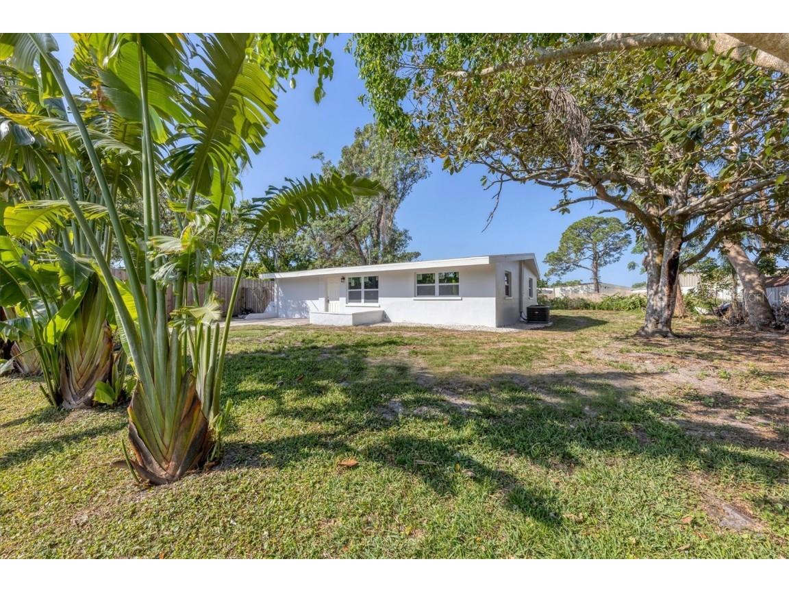 4080 Radnor Place Sarasota FL 34233 A4562882 image1