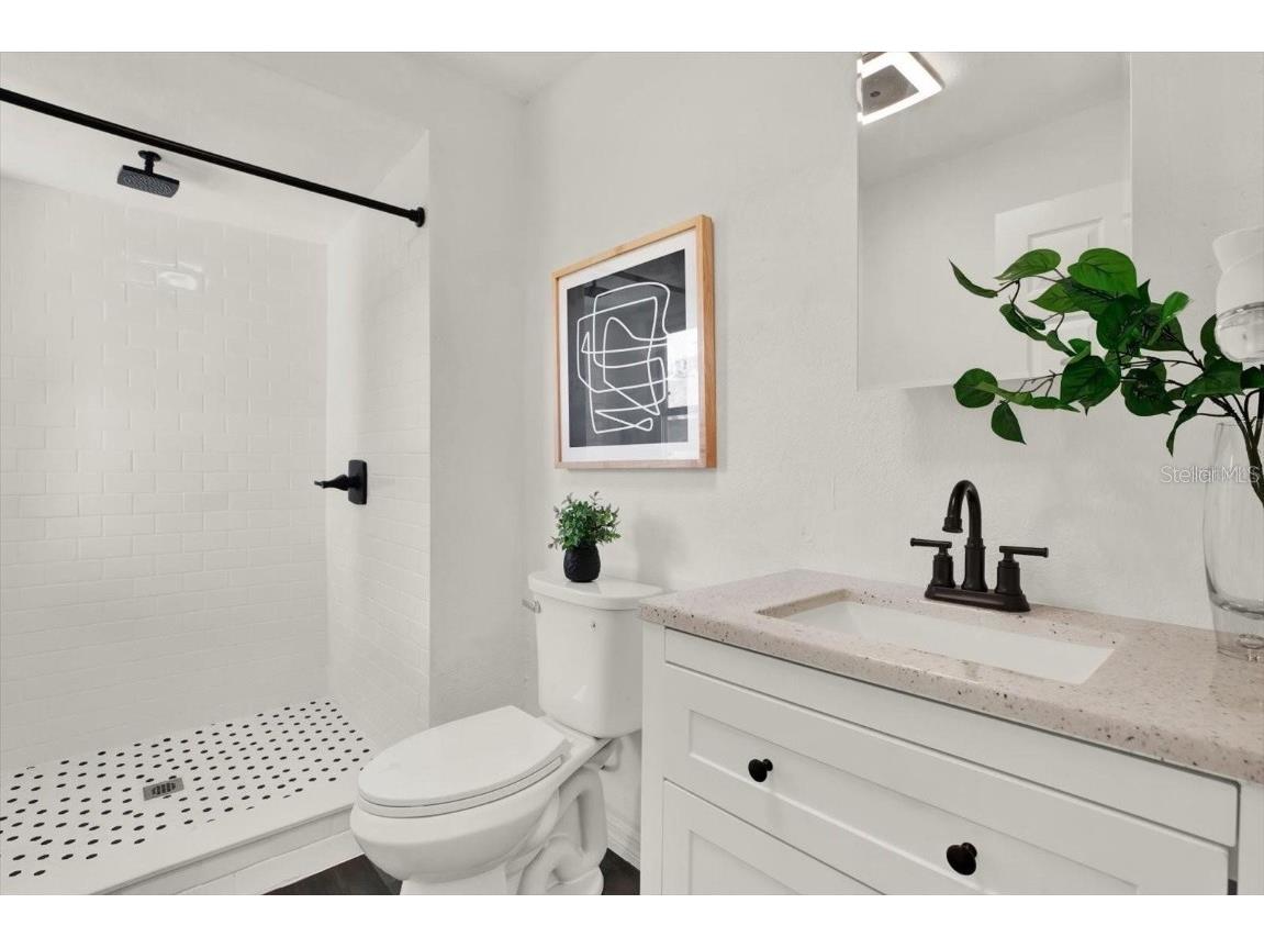 4082 38th Avenue N Saint Petersburg FL 33713 TB8443720 image7