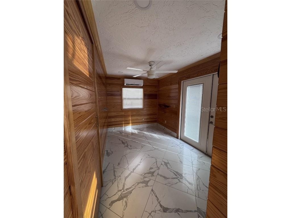 4082 Velarde Lane Sarasota FL 34235 A4673719 image16