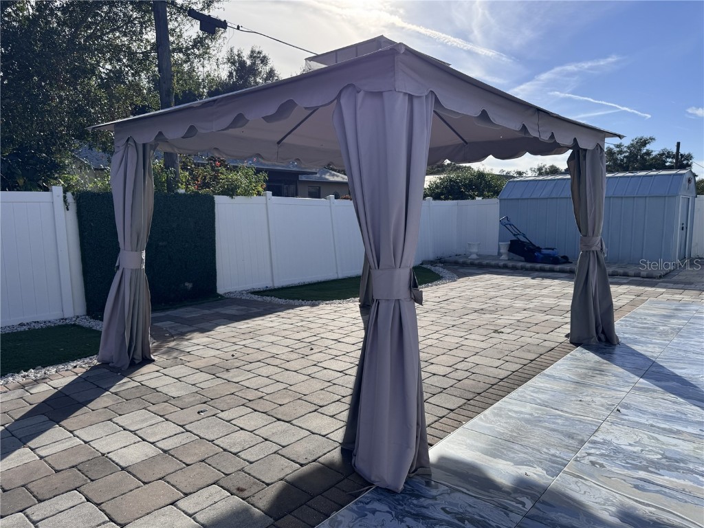 4082 Velarde Lane Sarasota FL 34235 A4673719 image18