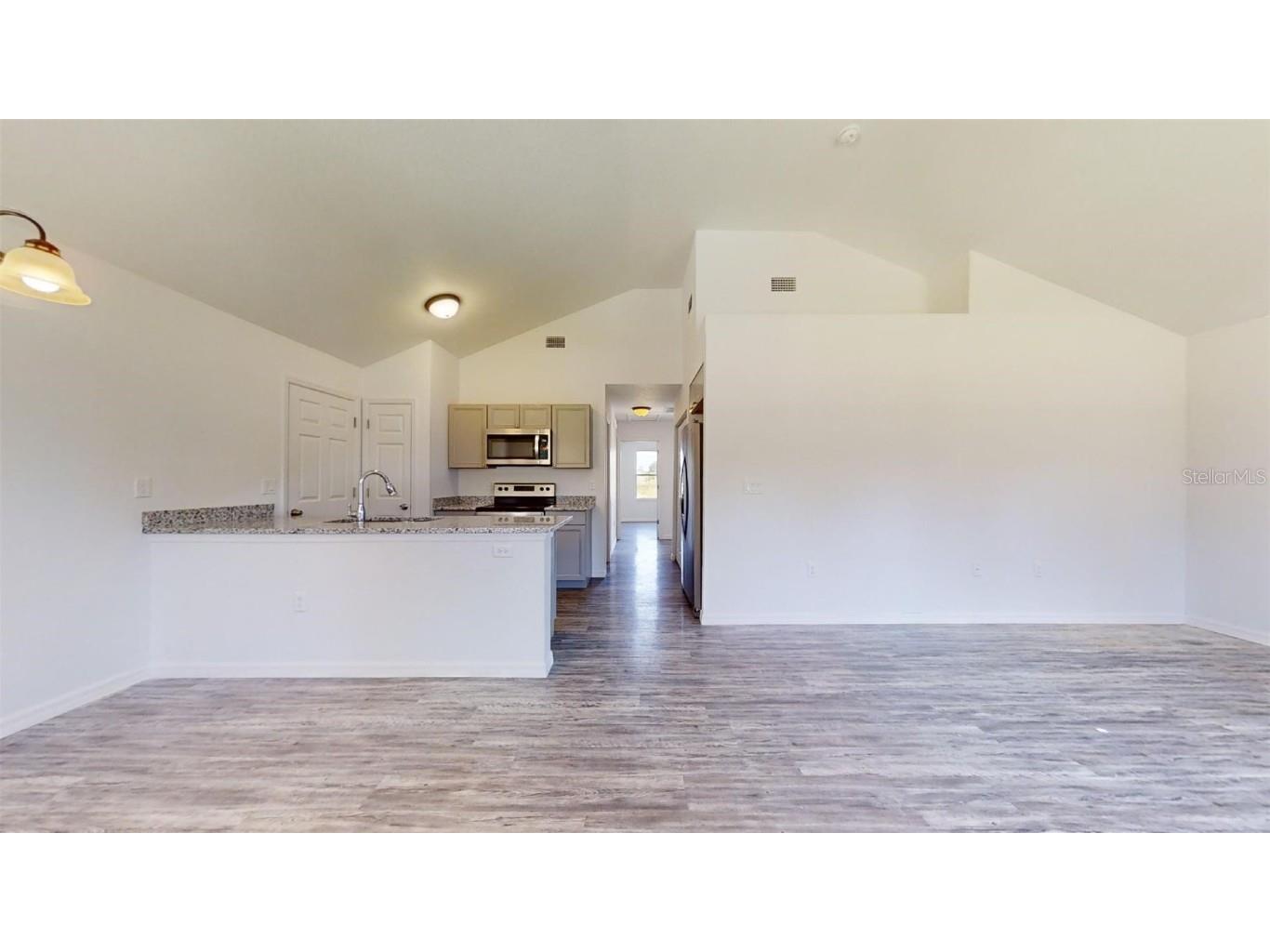 4083 SE 130th Place Belleview FL 34420 OM710874 image2