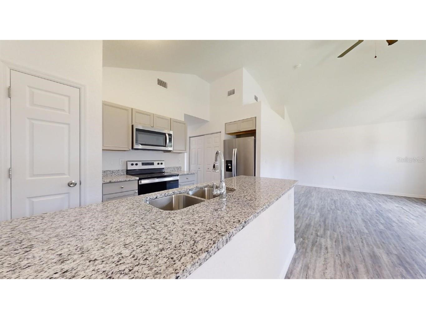 4083 SE 130th Place Belleview FL 34420 OM710874 image4