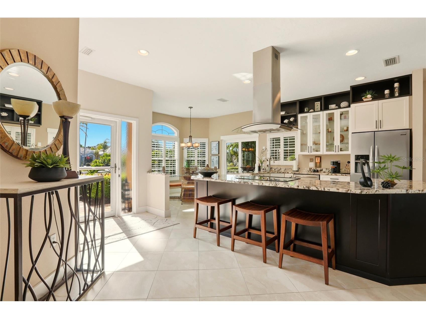 4083 Via Mirada Sarasota FL 34238 A4679398 image11