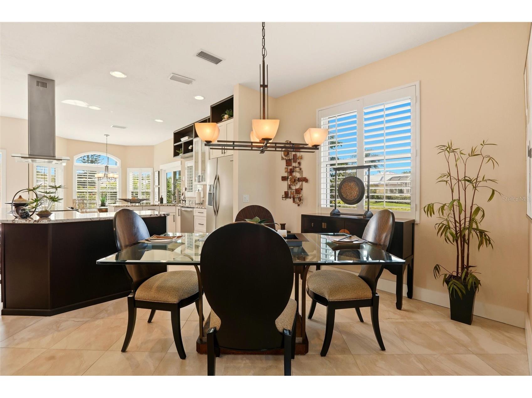 4083 Via Mirada Sarasota FL 34238 A4679398 image15