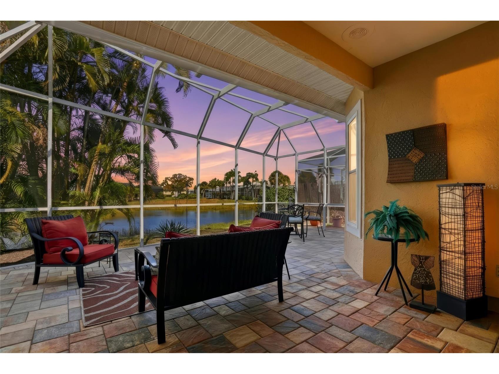 4083 Via Mirada Sarasota FL 34238 A4679398 image2