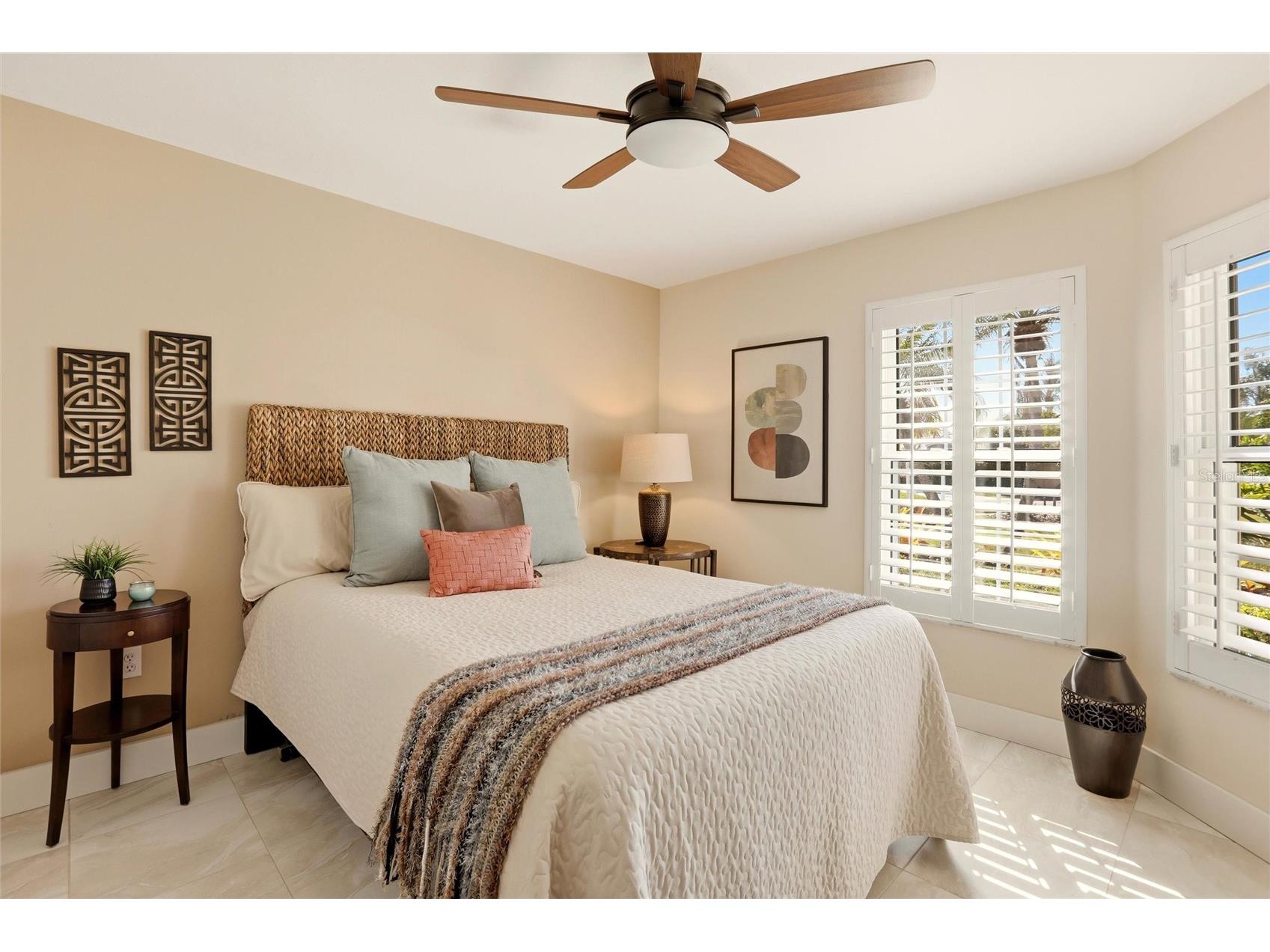 4083 Via Mirada Sarasota FL 34238 A4679398 image22