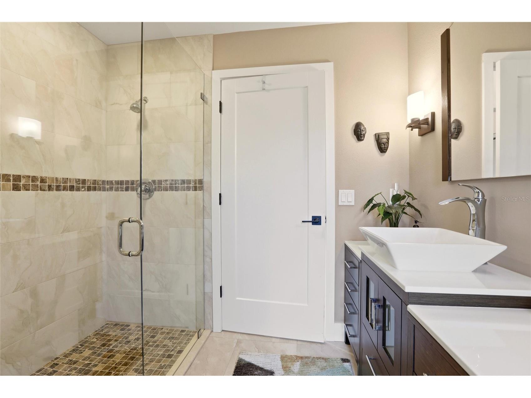 4083 Via Mirada Sarasota FL 34238 A4679398 image25