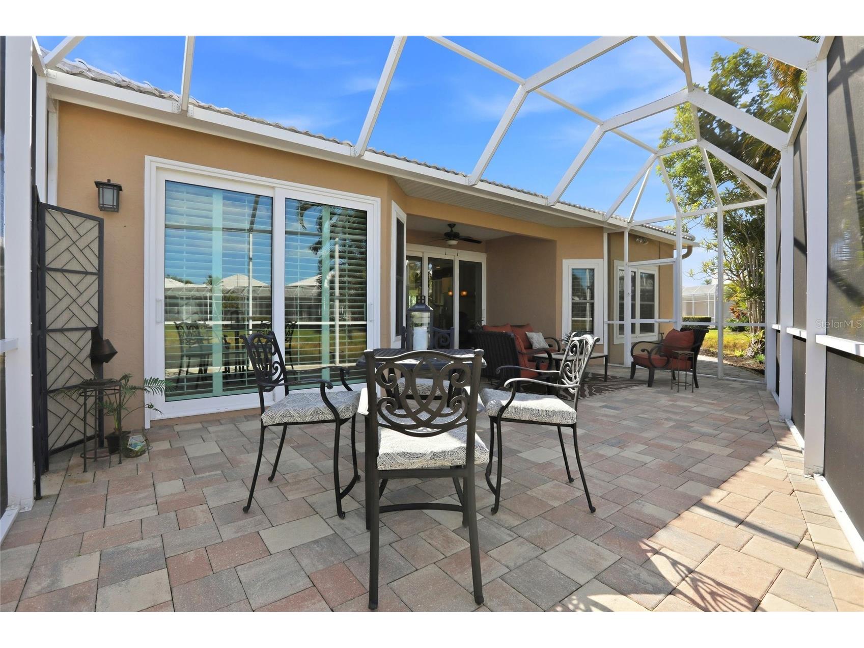 4083 Via Mirada Sarasota FL 34238 A4679398 image32