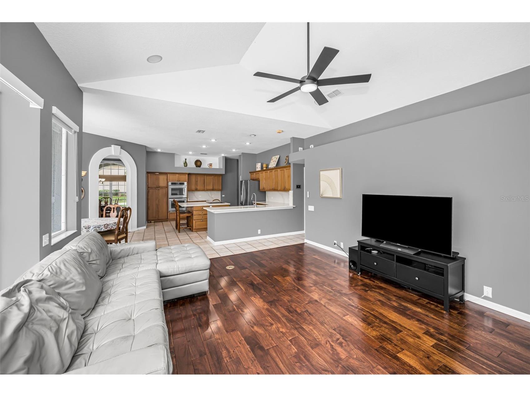4084 Ligustrum Drive Palm Harbor FL 34685 TB8526056 image60
