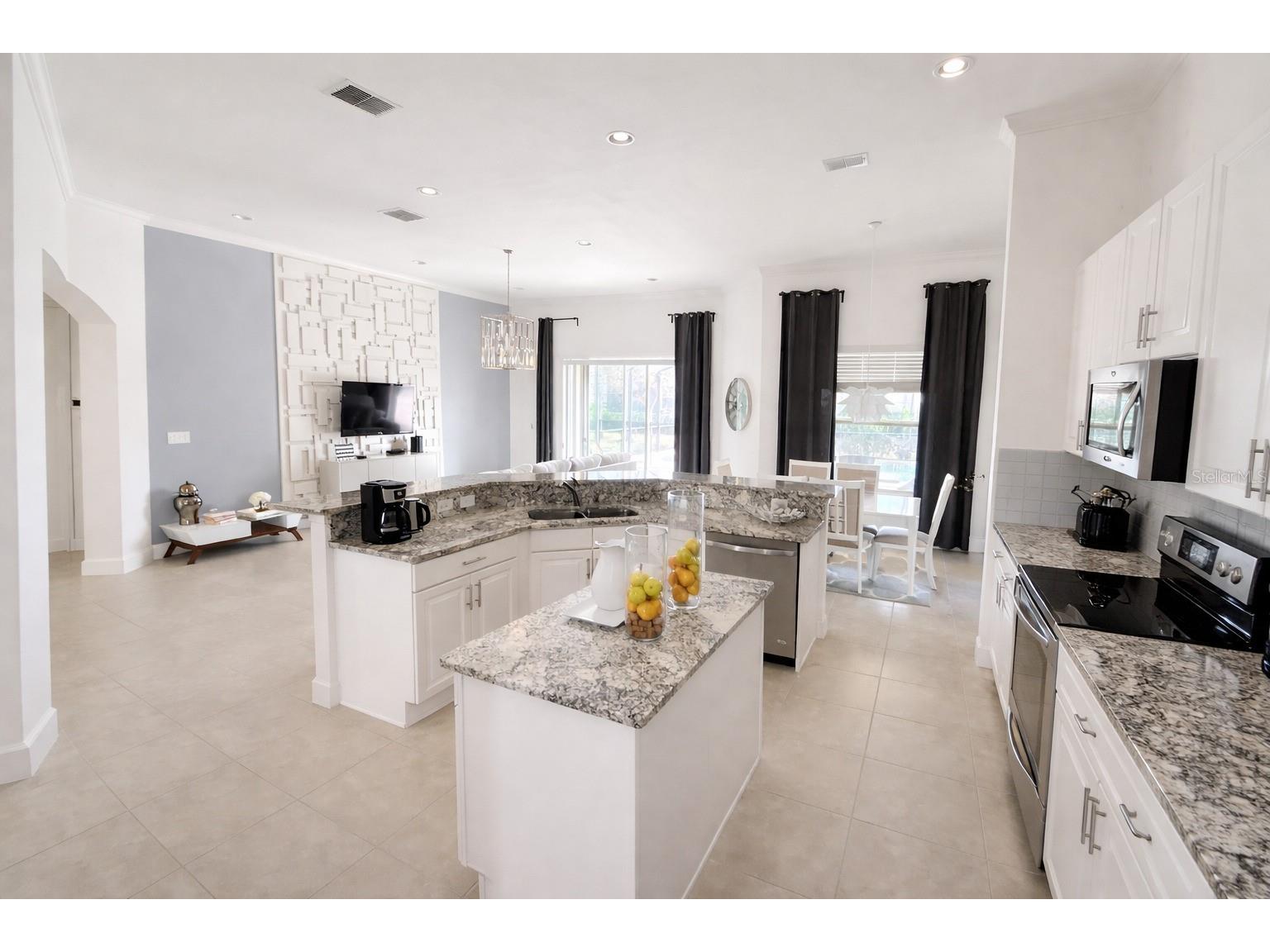 4084 Oaktree Drive Davenport FL 33837 O6383649 image9