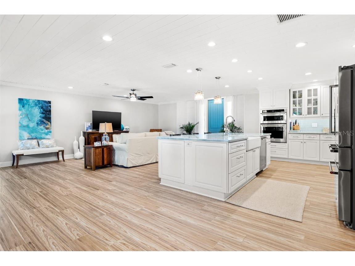 4085 42nd Avenue S Saint Petersburg FL 33711 TB8430497 image10