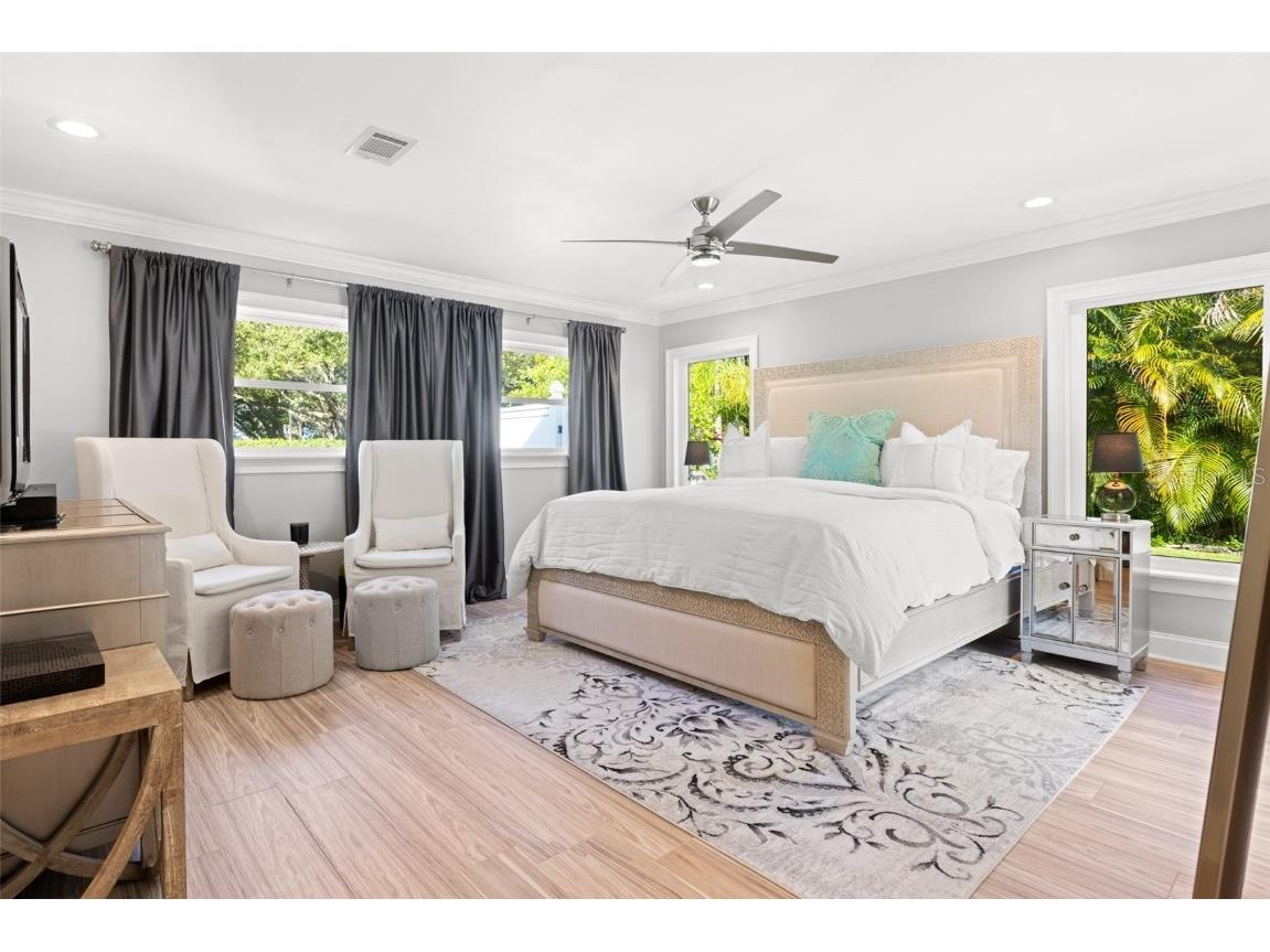 4085 42nd Avenue S Saint Petersburg FL 33711 TB8430497 image24