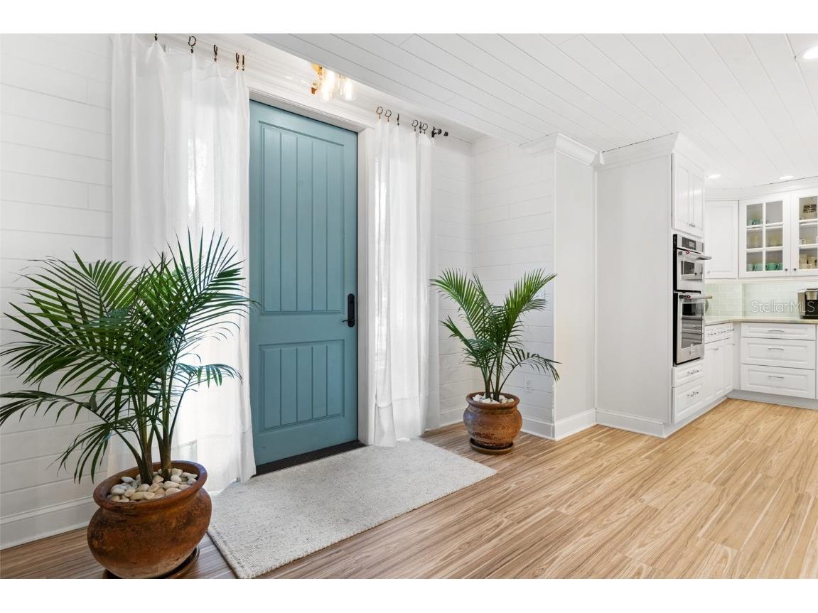 4085 42nd Avenue S Saint Petersburg FL 33711 TB8430497 image4