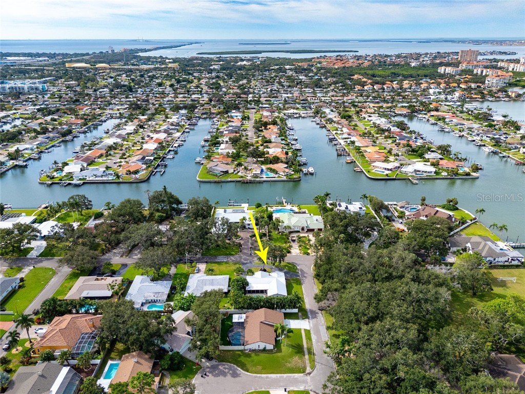 4085 42nd Avenue S Saint Petersburg FL 33711 TB8430497 image47