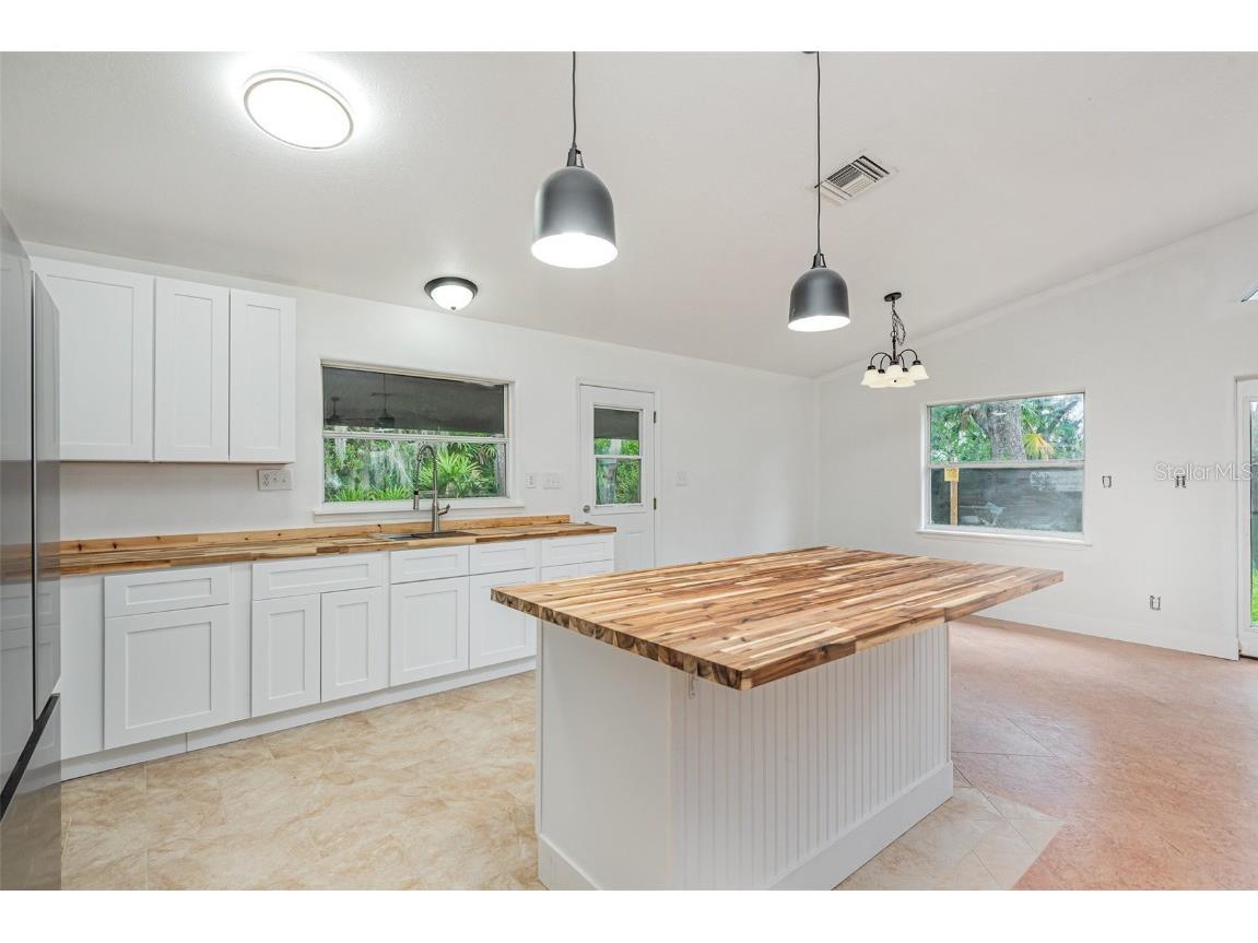 4085 Cypress Bend Geneva FL 32732 O6319553 image9