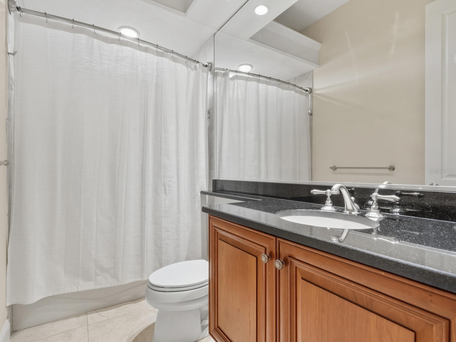 4085 Founders Club Drive Sarasota FL 34240 A4667067 image41