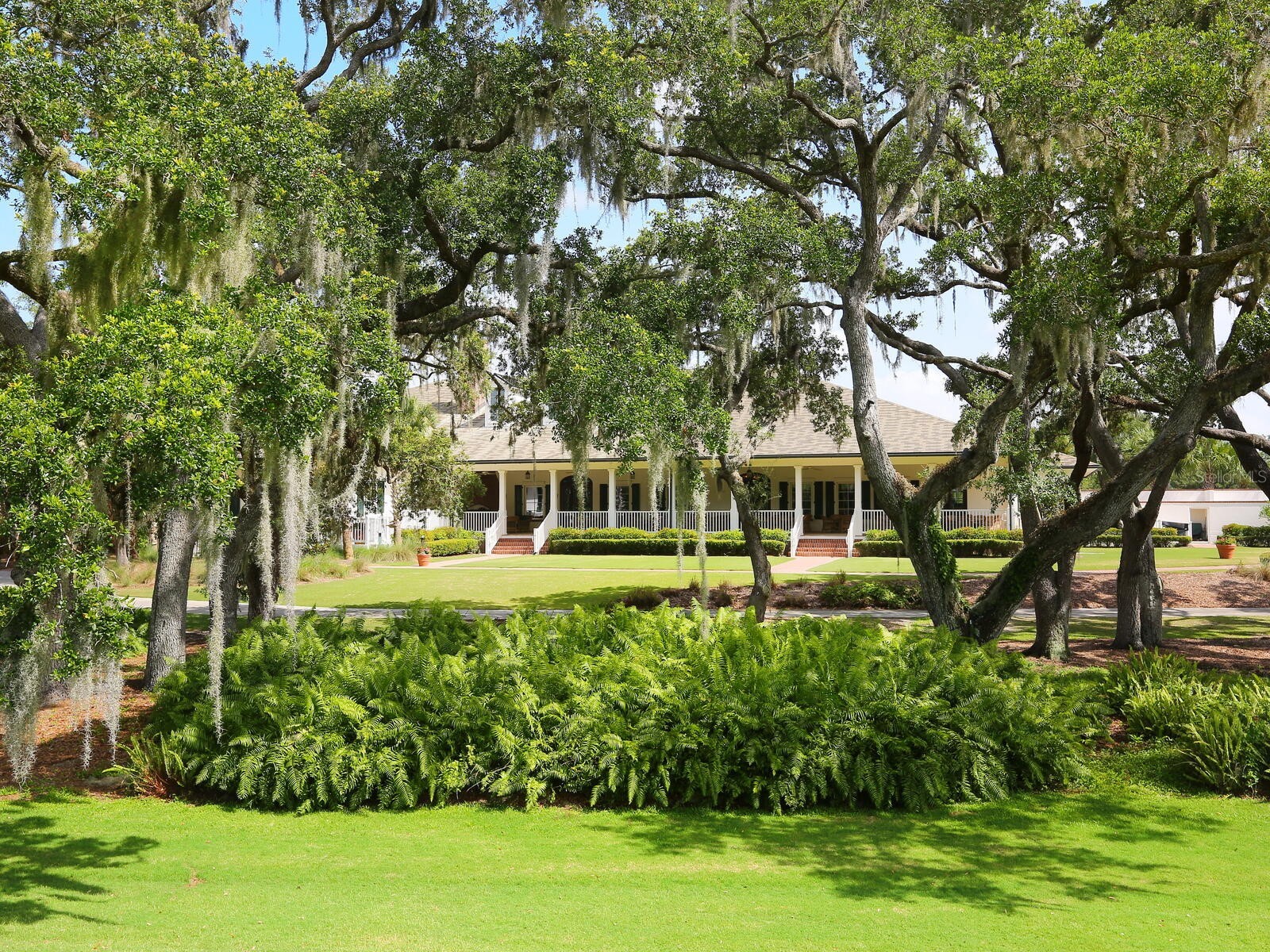 4085 Founders Club Drive Sarasota FL 34240 A4667067 image96