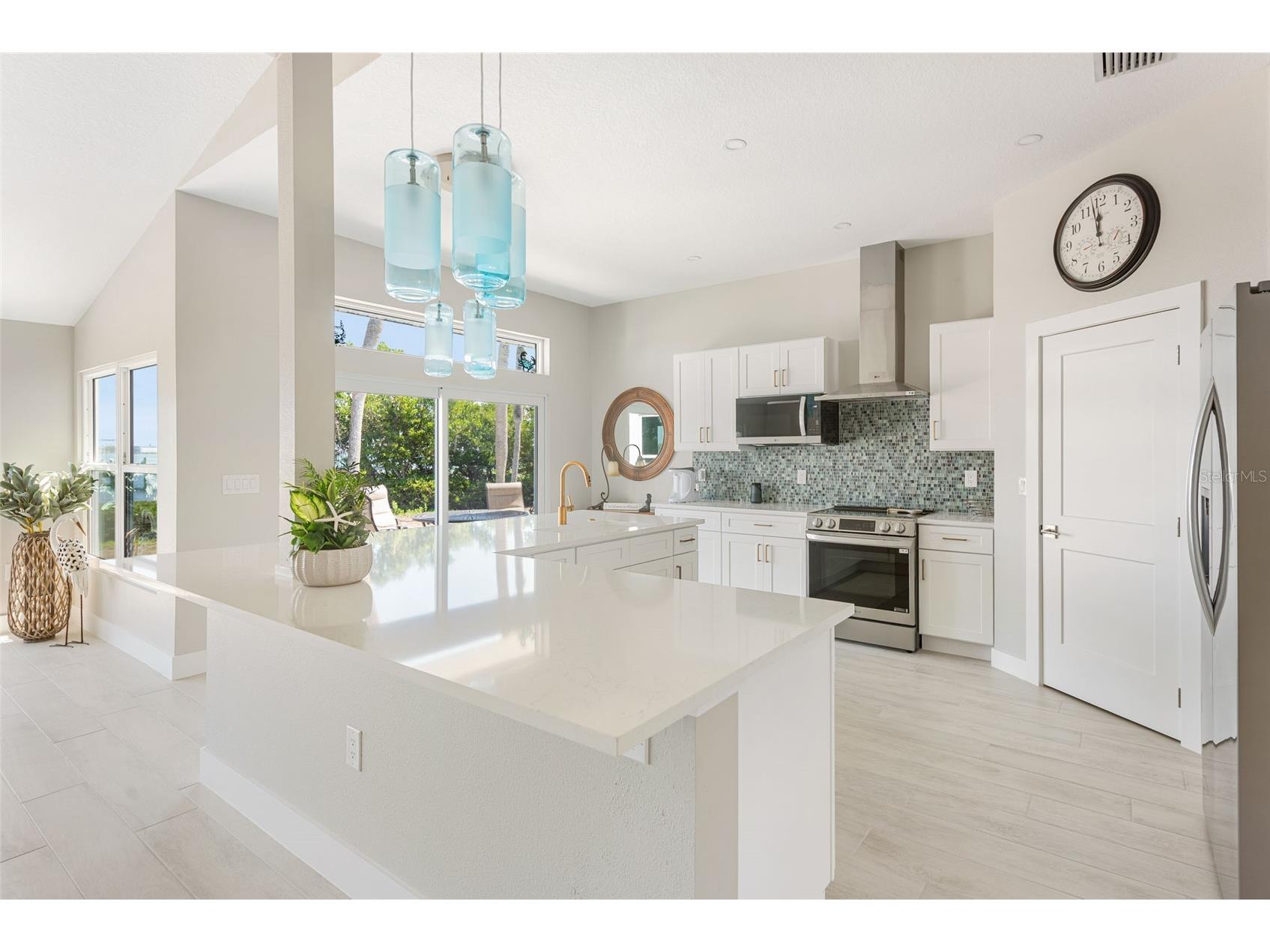 4087 Pelican Shores Circle Englewood FL 34223 - LEMON BAY INTERCOASTAL WATERWA D6146210 image10