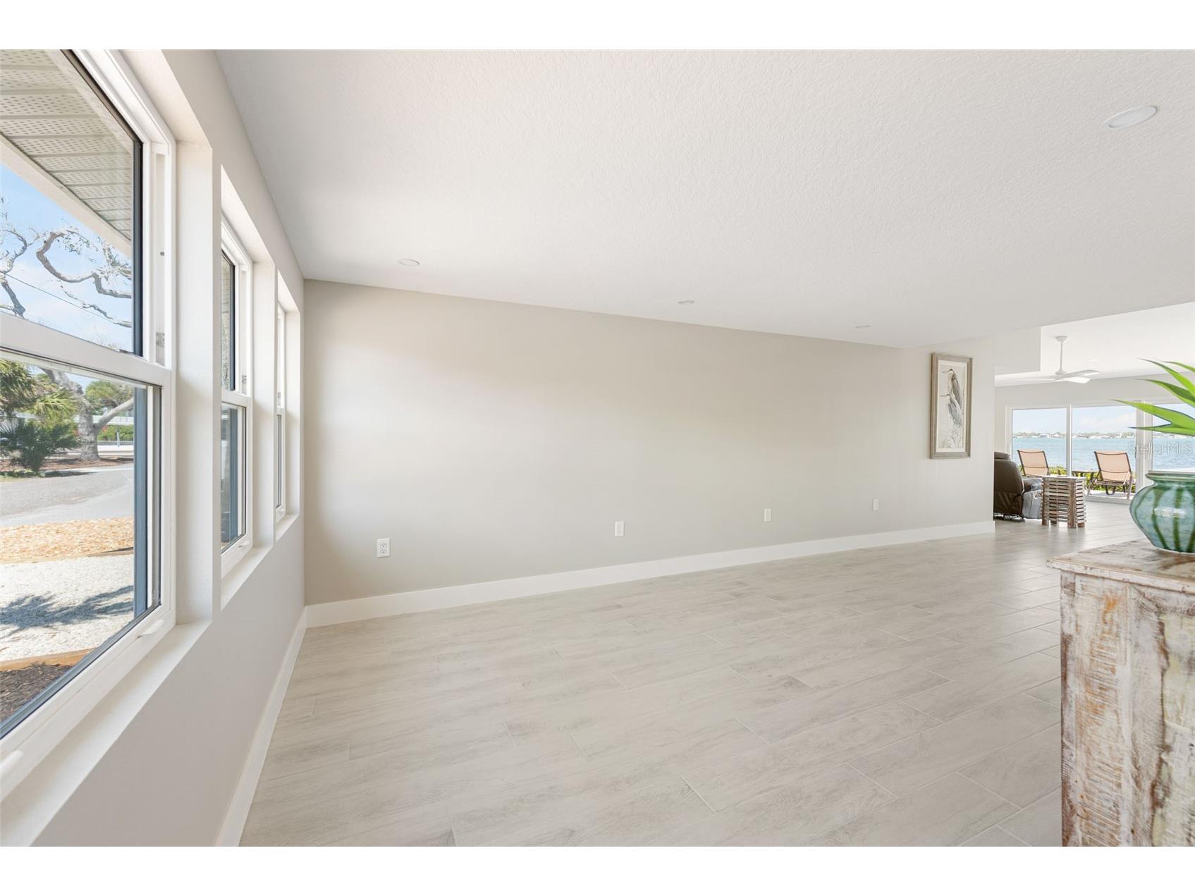 4087 Pelican Shores Circle Englewood FL 34223 - LEMON BAY INTERCOASTAL WATERWA D6146210 image23