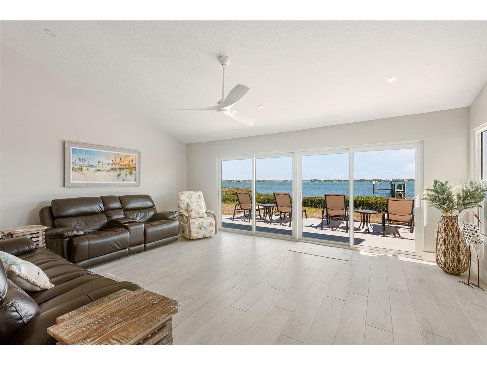 4087 Pelican Shores Circle Englewood FL 34223 - LEMON BAY INTERCOASTAL WATERWA D6146210 image27