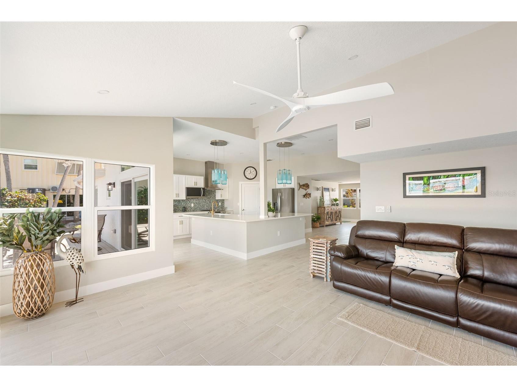 4087 Pelican Shores Circle Englewood FL 34223 - LEMON BAY INTERCOASTAL WATERWA D6146210 image28