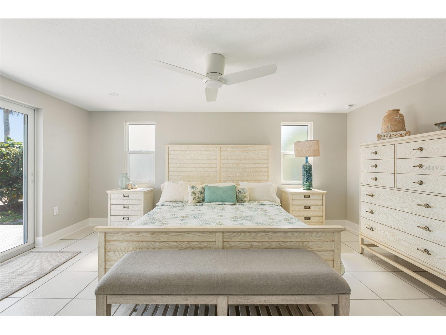 4087 Pelican Shores Circle Englewood FL 34223 - LEMON BAY INTERCOASTAL WATERWA D6146210 image32