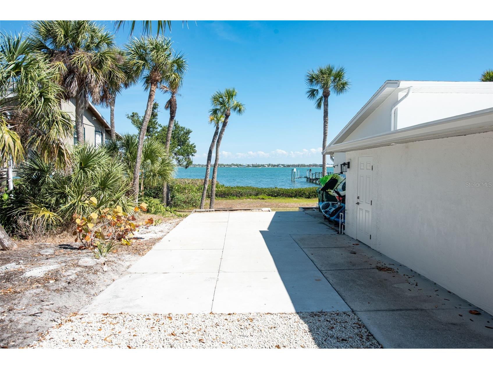 4087 Pelican Shores Circle Englewood FL 34223 - LEMON BAY INTERCOASTAL WATERWA D6146210 image64