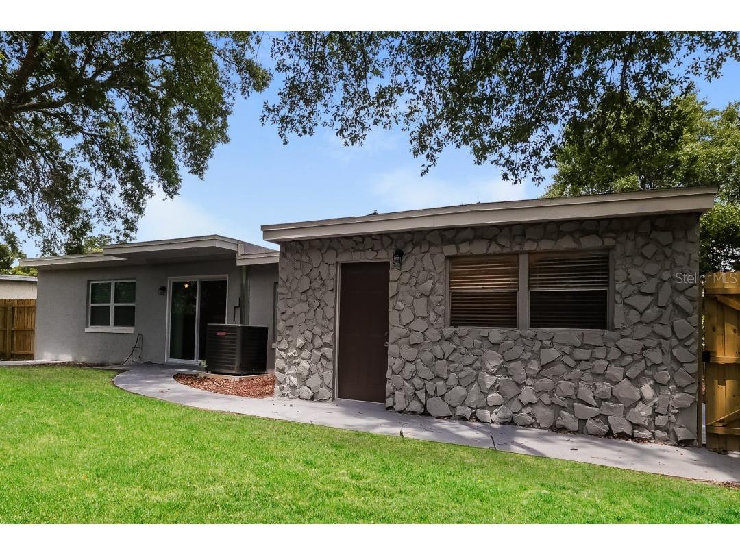 4088 Shellman Street Orlando FL 32811 O6078410 image1