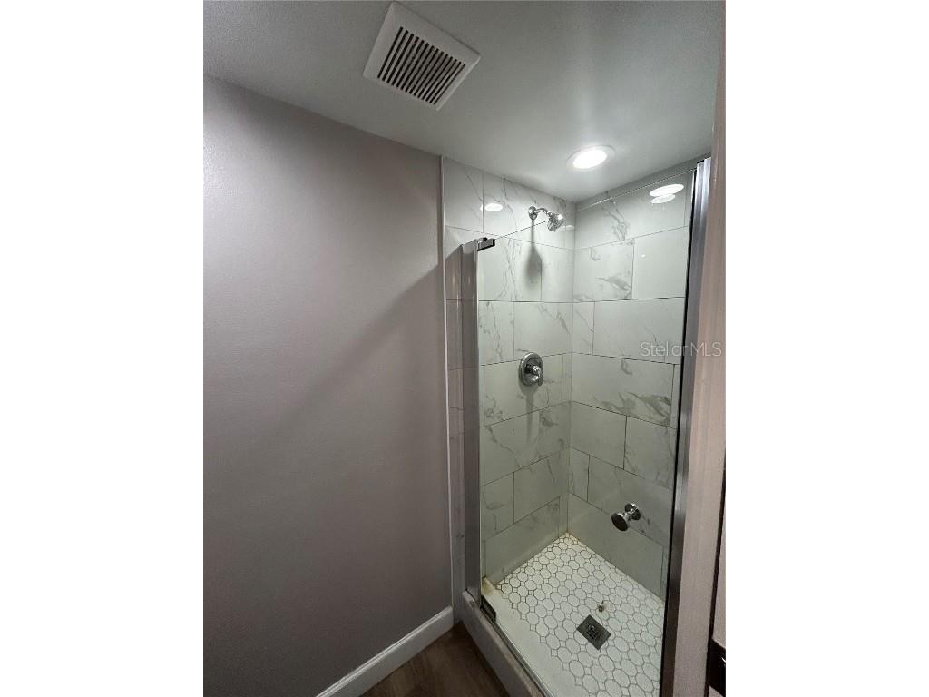 4089 Lake Forest Drive Sarasota FL 34233 A4671126 image8